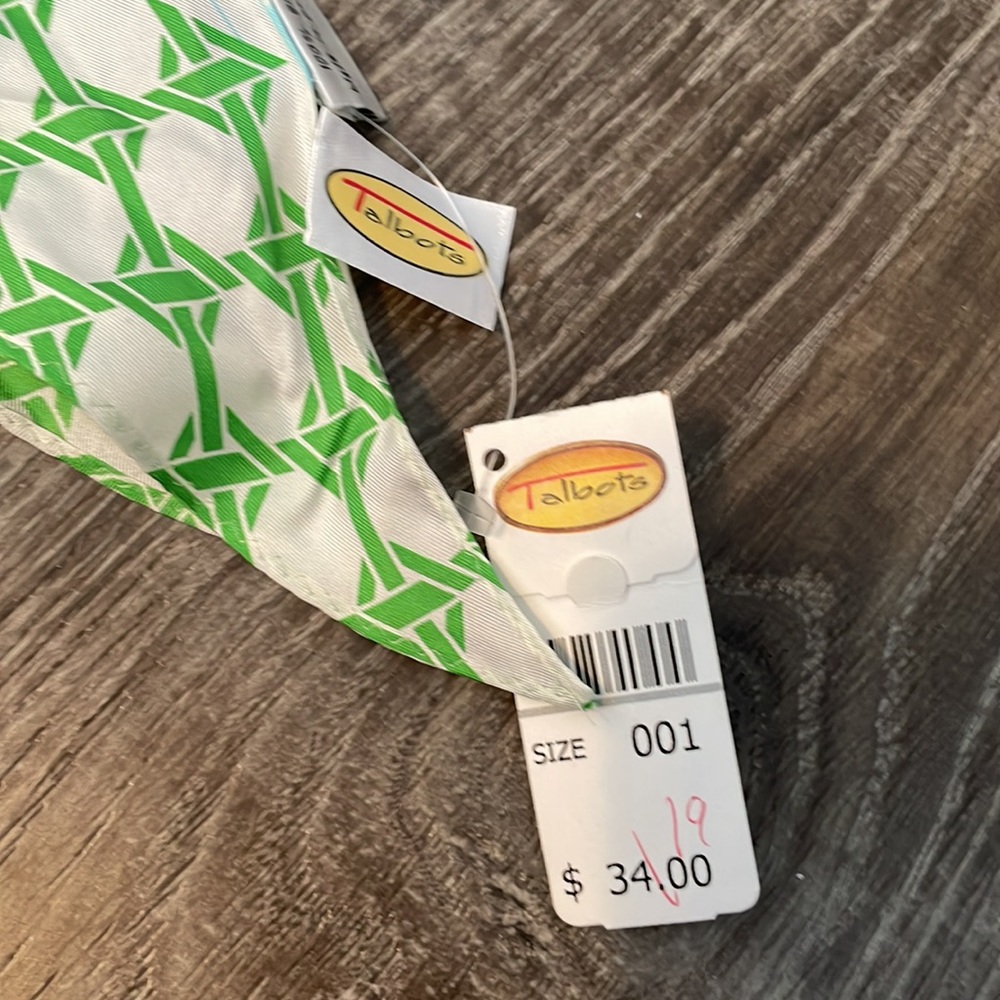 Talbots Scarf - Picture 5 of 5